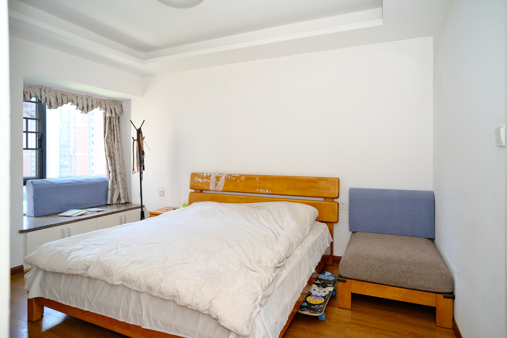 盛地尊域  5室2厅2卫    97.8万卧室