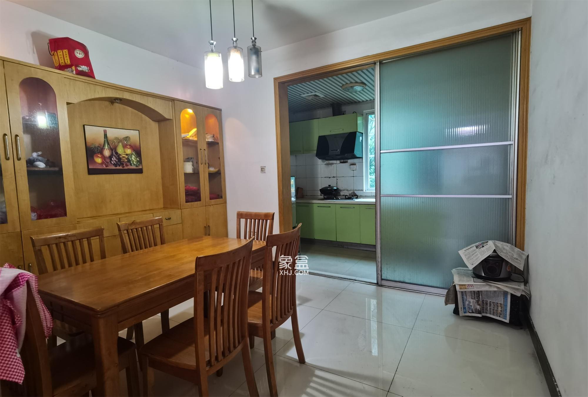 熹悦花都 4室2厅1卫 78.0万 熹悦花都 4室2厅1卫 78.0万客厅