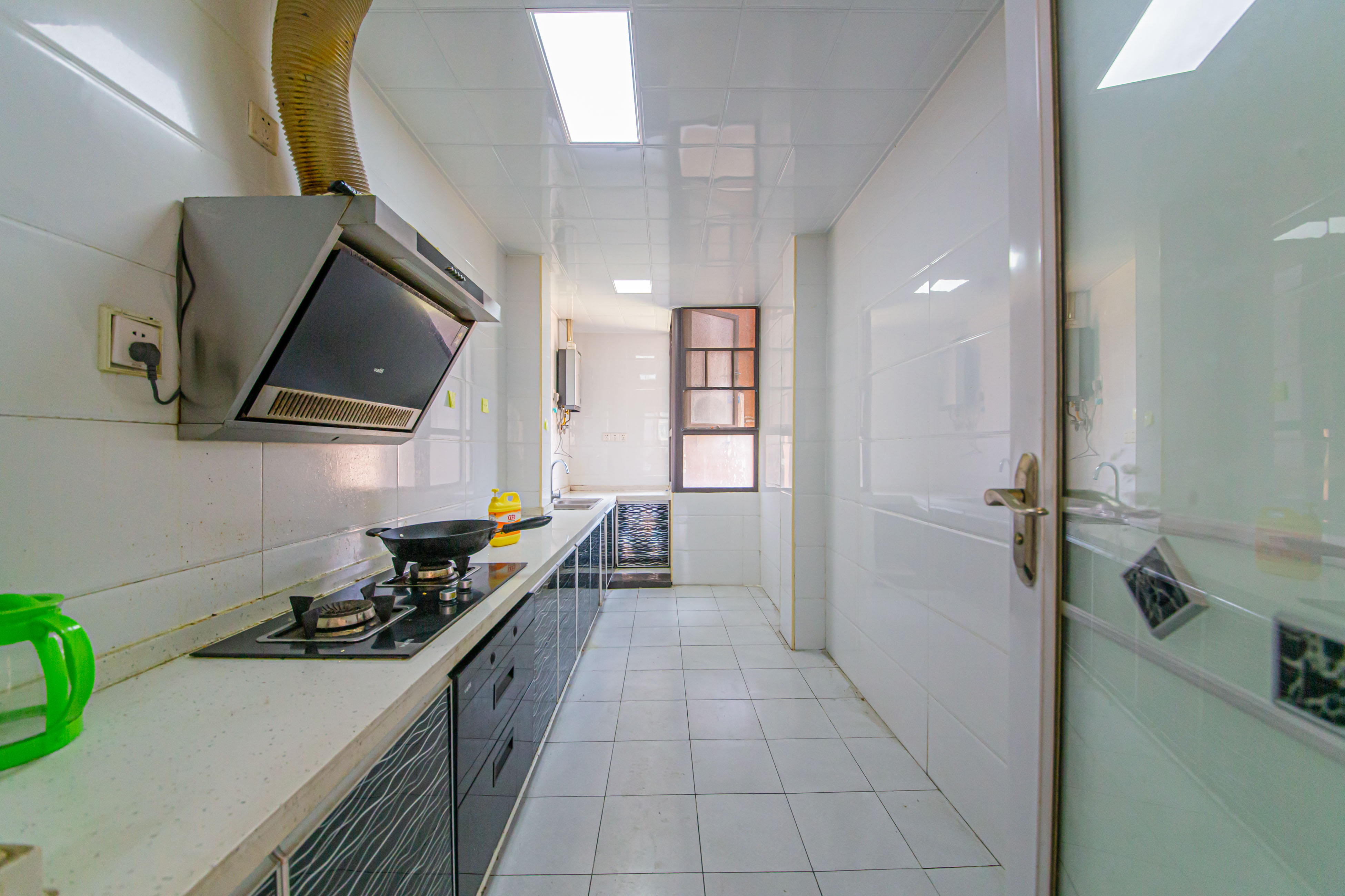 鑫远和城（一、二期）  4室2厅2卫    148.0万厨房