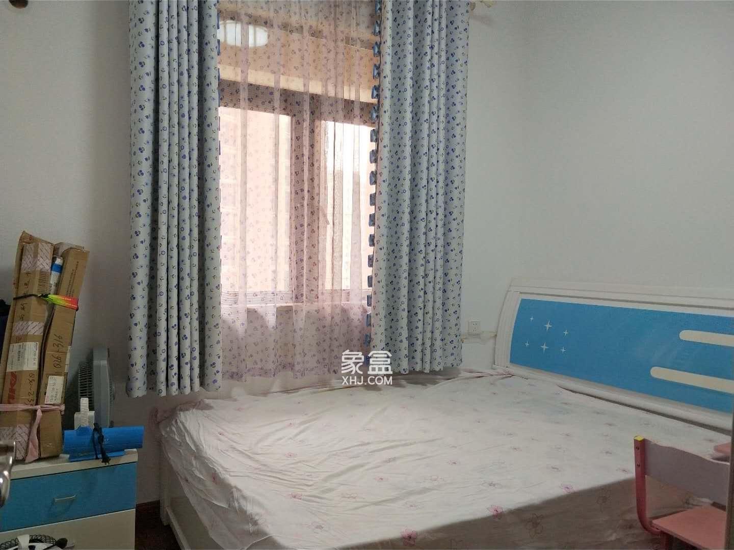 康桥美郡 3室2厅2卫 60.0万 康桥美郡 3室2厅2卫 60.0万客厅