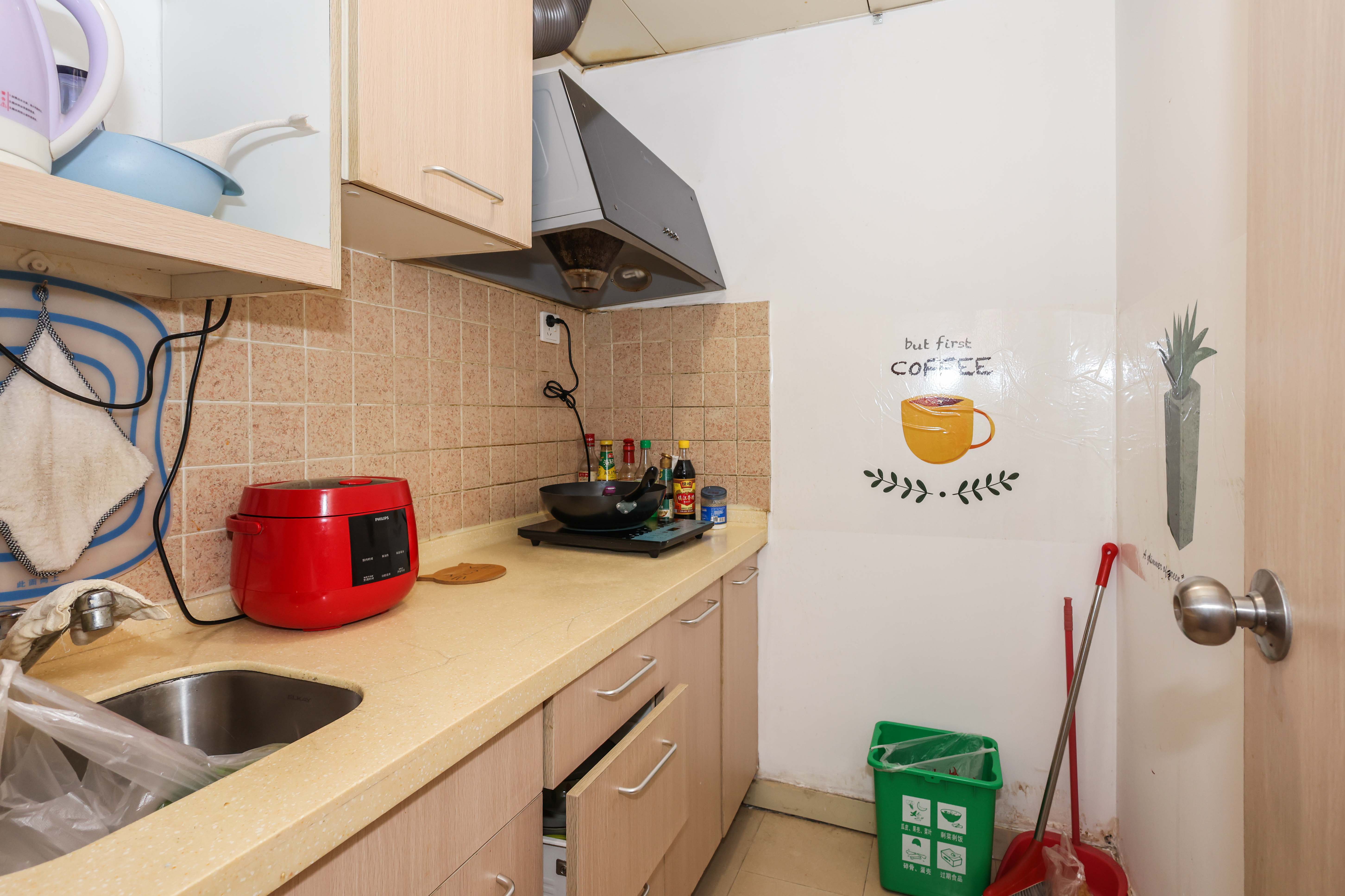 远大麓园 1室1厅1卫 45.0万 远大麓园 1室1厅1卫 45.0万厨房