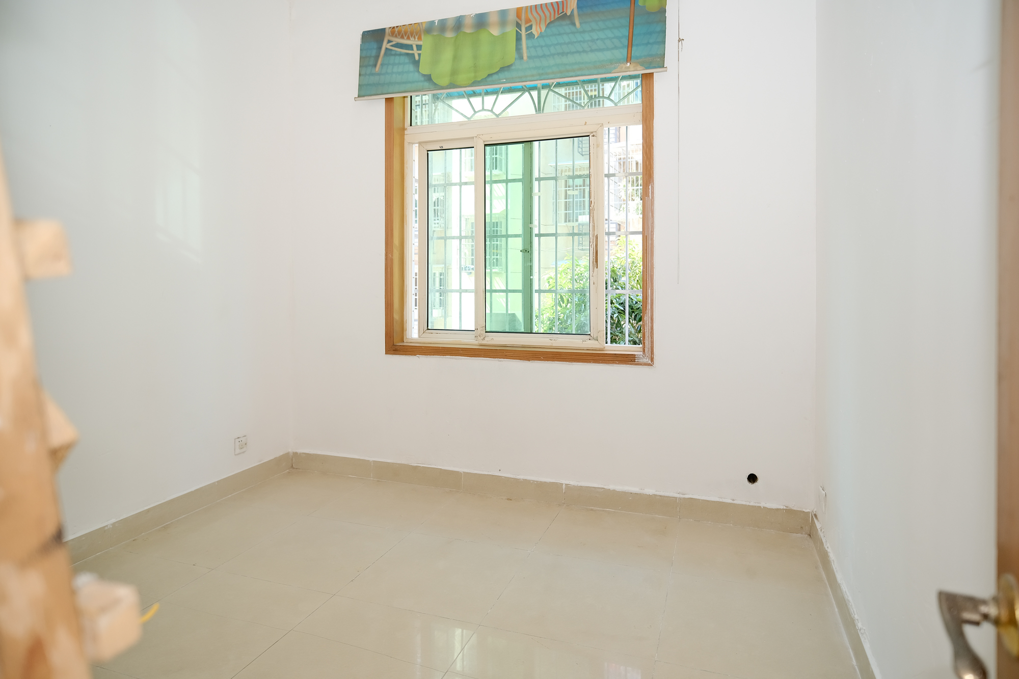 影珠山公寓  3室2厅2卫    52.8万 影珠山公寓  3室2厅2卫    52.8万卧室