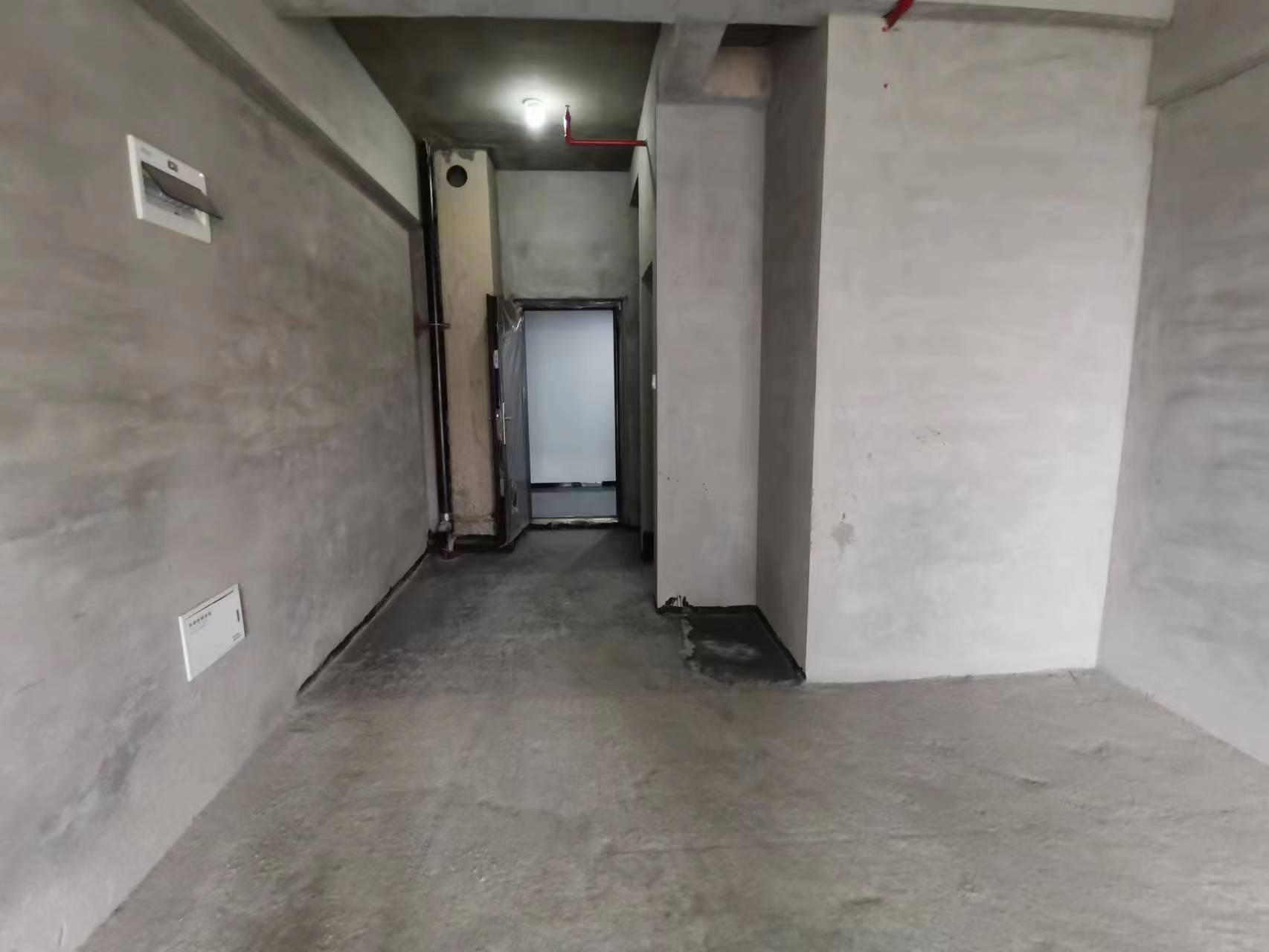 朗廷览江  1室1厅1卫    24.8万 朗廷览江  1室1厅1卫    24.8万客厅