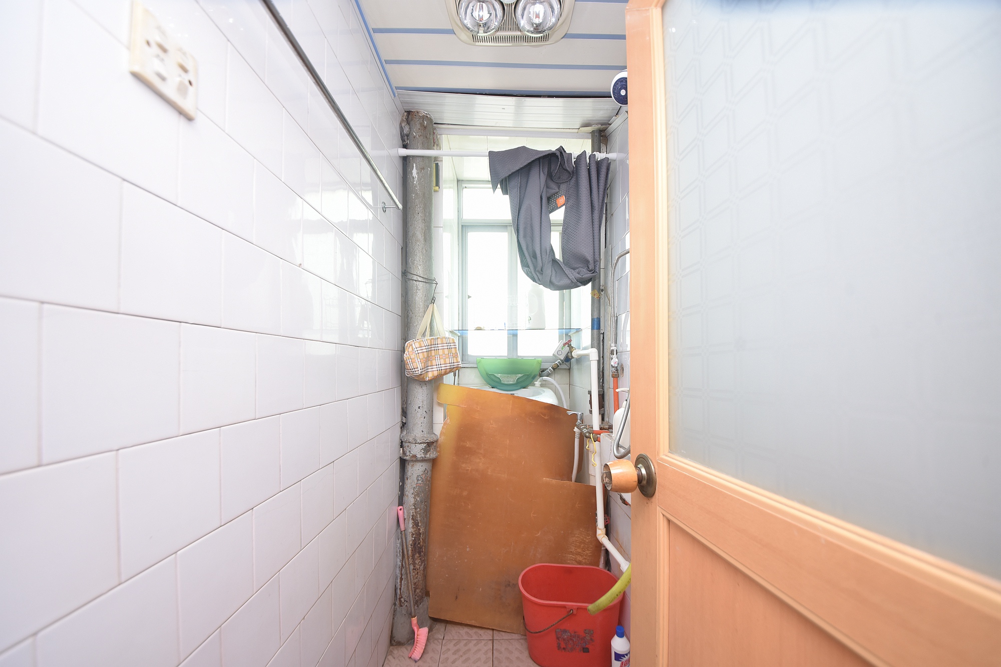 阿弥岭一二片  2室1厅1卫    40.0万卫生间