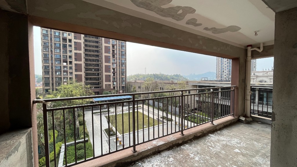 亿都澜庭 3室2厅2卫 58.8万 亿都澜庭 3室2厅2卫 58.8万客厅