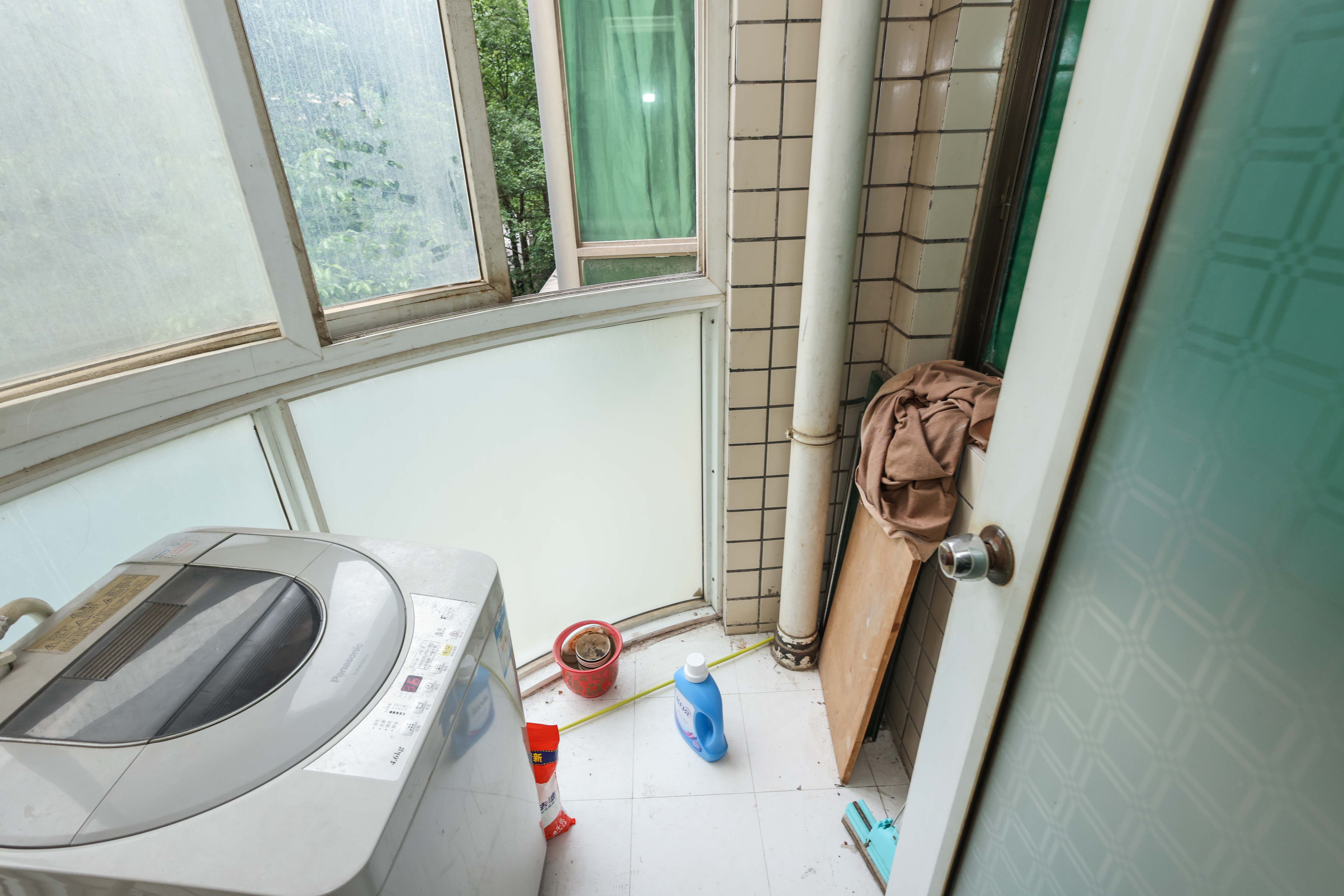 麓谷加州陽光  3室2廳2衛(wèi)    106.0萬其他