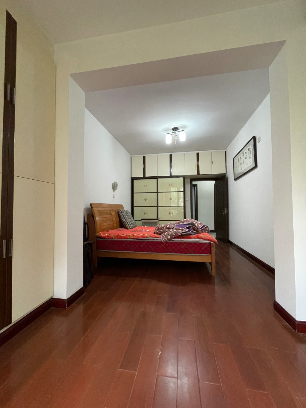 珠江丽园 3室2厅0卫 72.0万 珠江丽园 3室2厅0卫 72.0万客厅