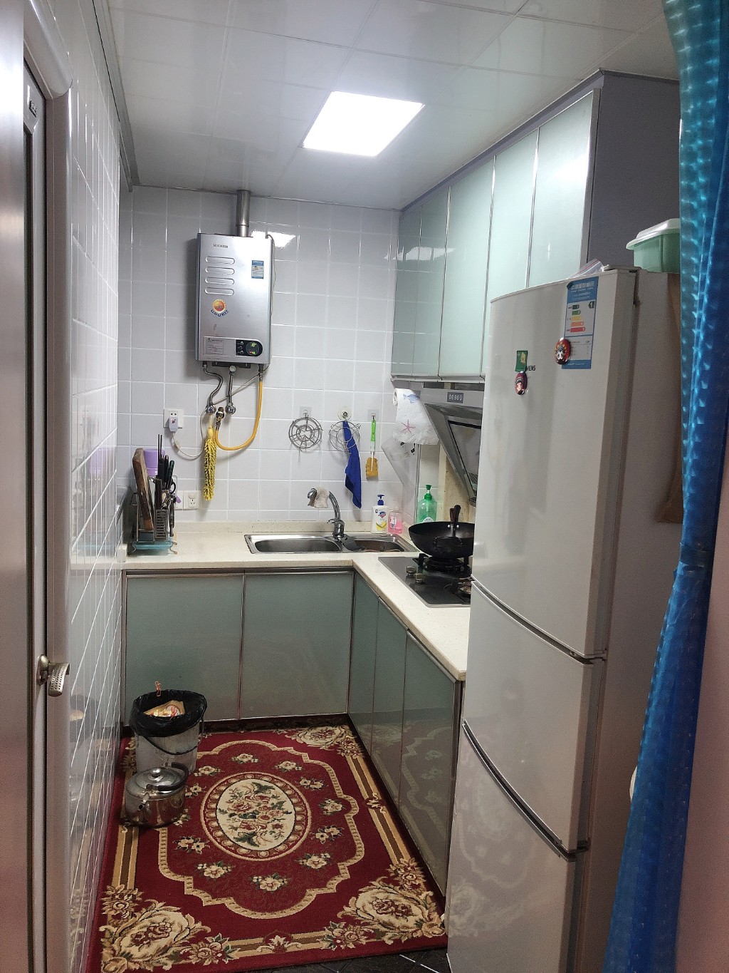 百江花园 2室2厅1卫 48.0万 百江花园 2室2厅1卫 48.0万客厅