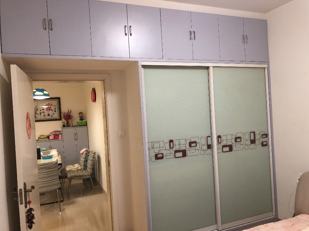 百江花园 2室2厅1卫 48.0万 百江花园 2室2厅1卫 48.0万客厅