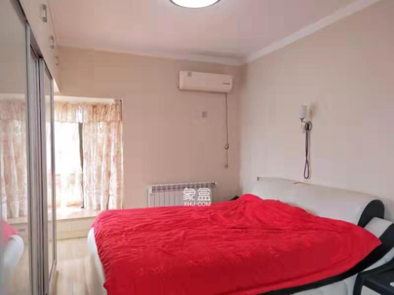 万鸿鑫城 3室2厅1卫 95.0万 万鸿鑫城 3室2厅1卫 95.0万客厅