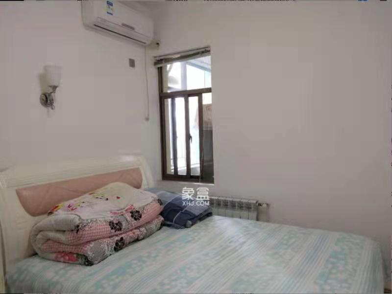 万鸿鑫城 3室2厅1卫 95.0万 万鸿鑫城 3室2厅1卫 95.0万客厅