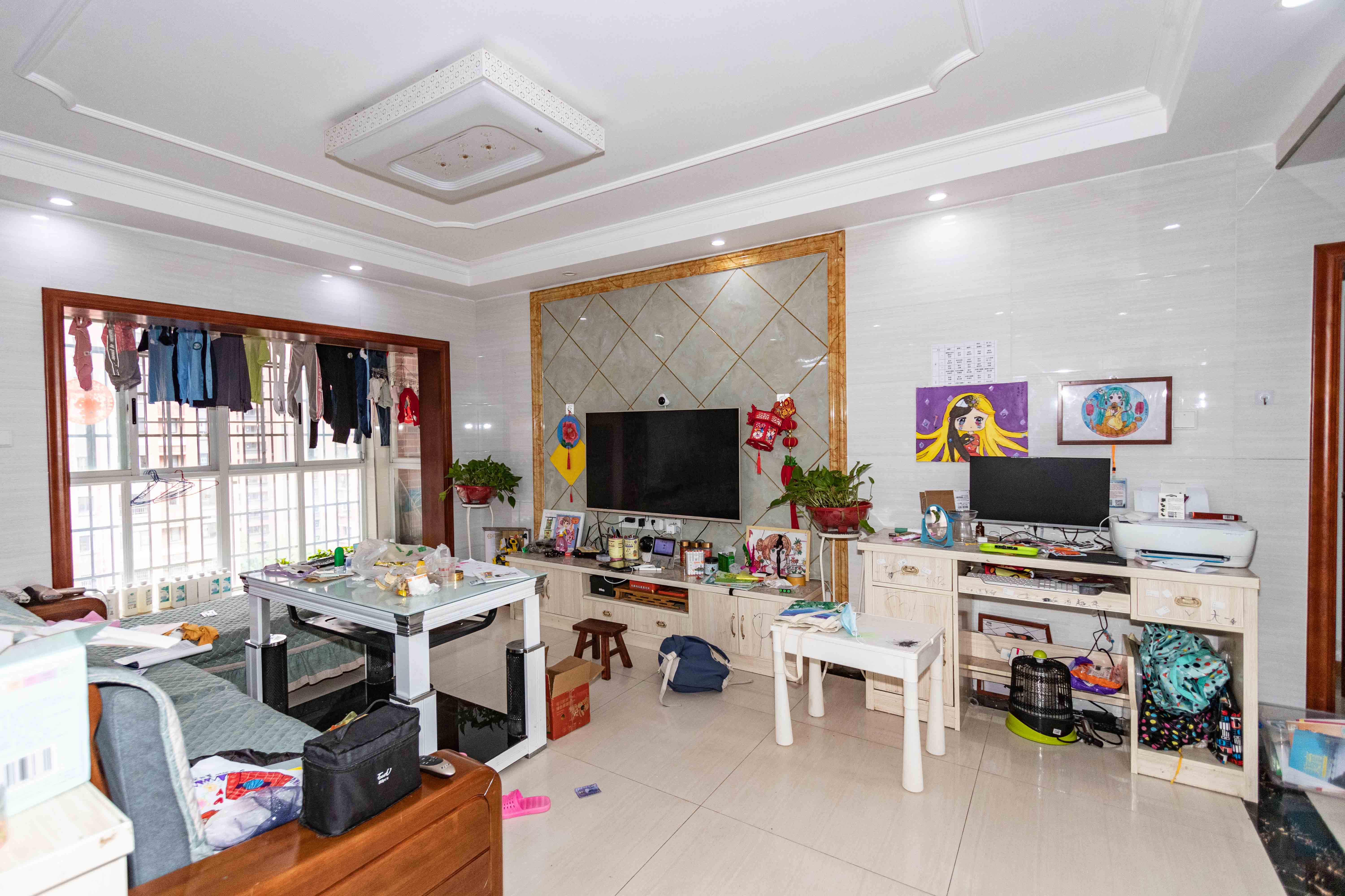 哈佛小镇(五矿哈佛小镇) 3室2厅2卫 89.0万 哈佛小镇(五矿哈佛小镇) 3室2厅2卫 89.0万客厅