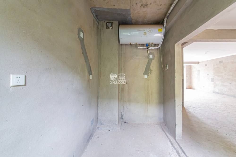 北辰中央公園A區(qū)  3室2廳2衛(wèi)   155.00萬(wàn)