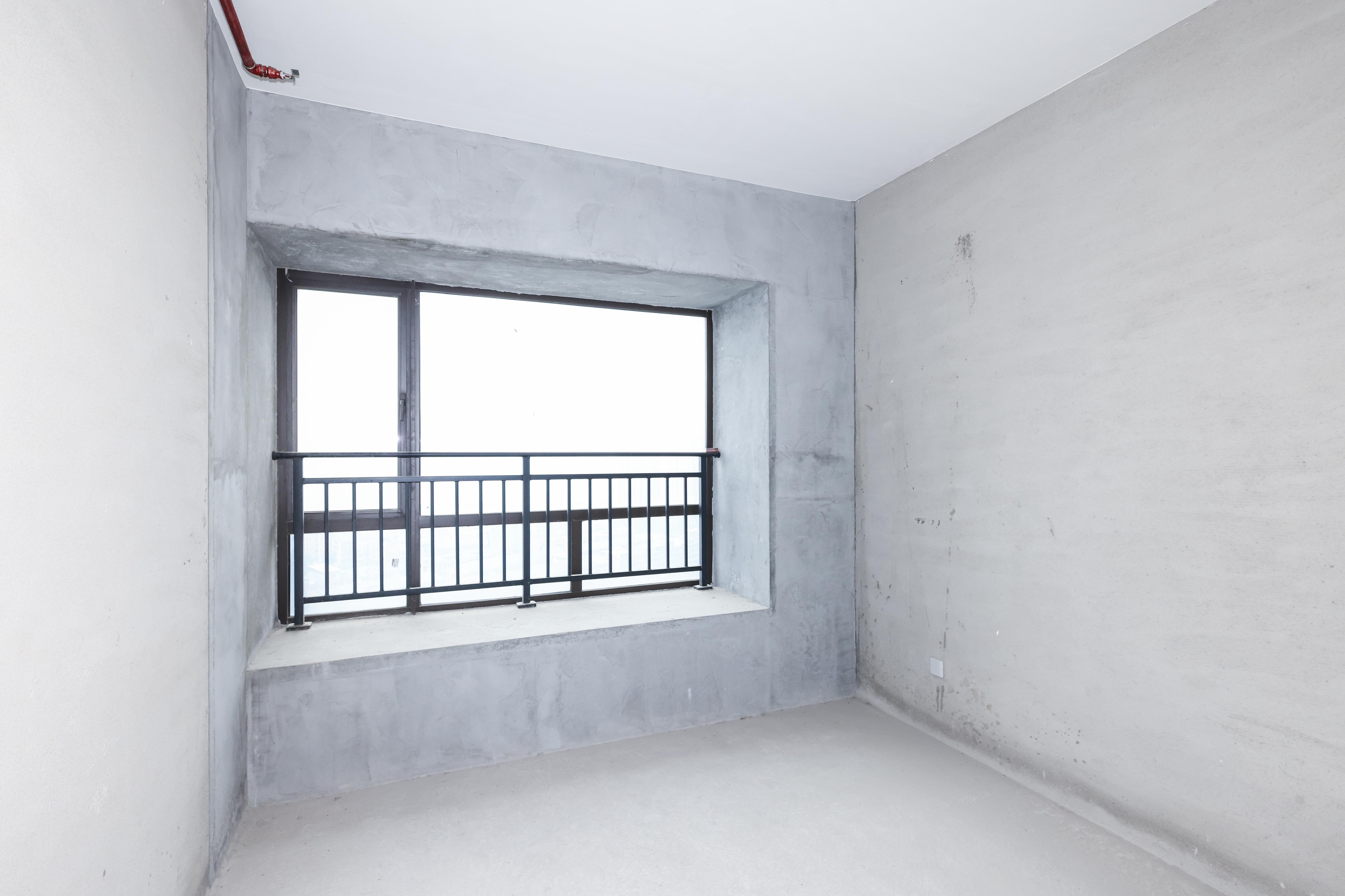 达美溪湖湾 4室2厅1厨2卫 480.00万其他