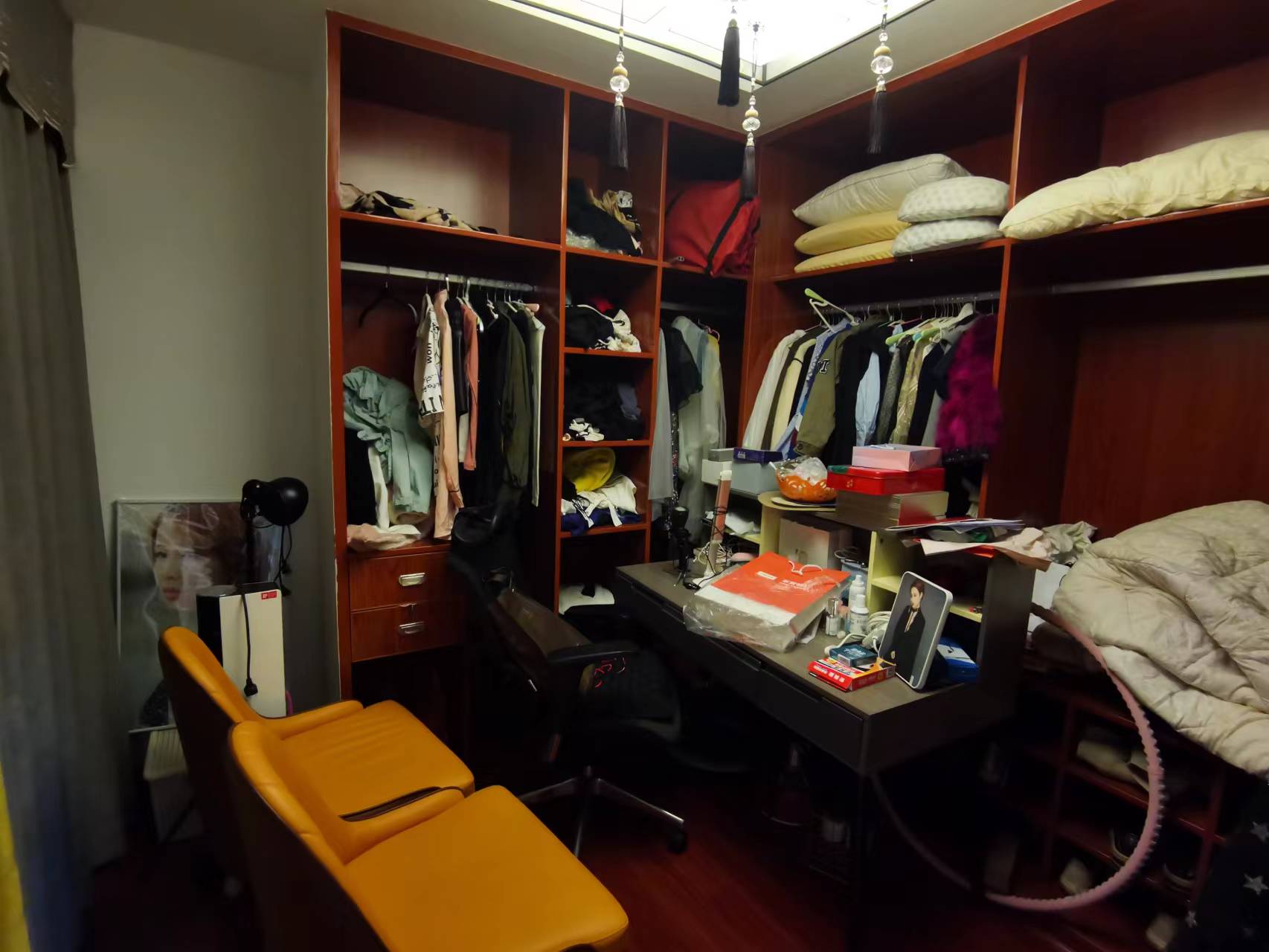 山水洲城华晨第一城 2室2厅1卫 57.8万 山水洲城华晨第一城 2室2厅1卫 57.8万客厅