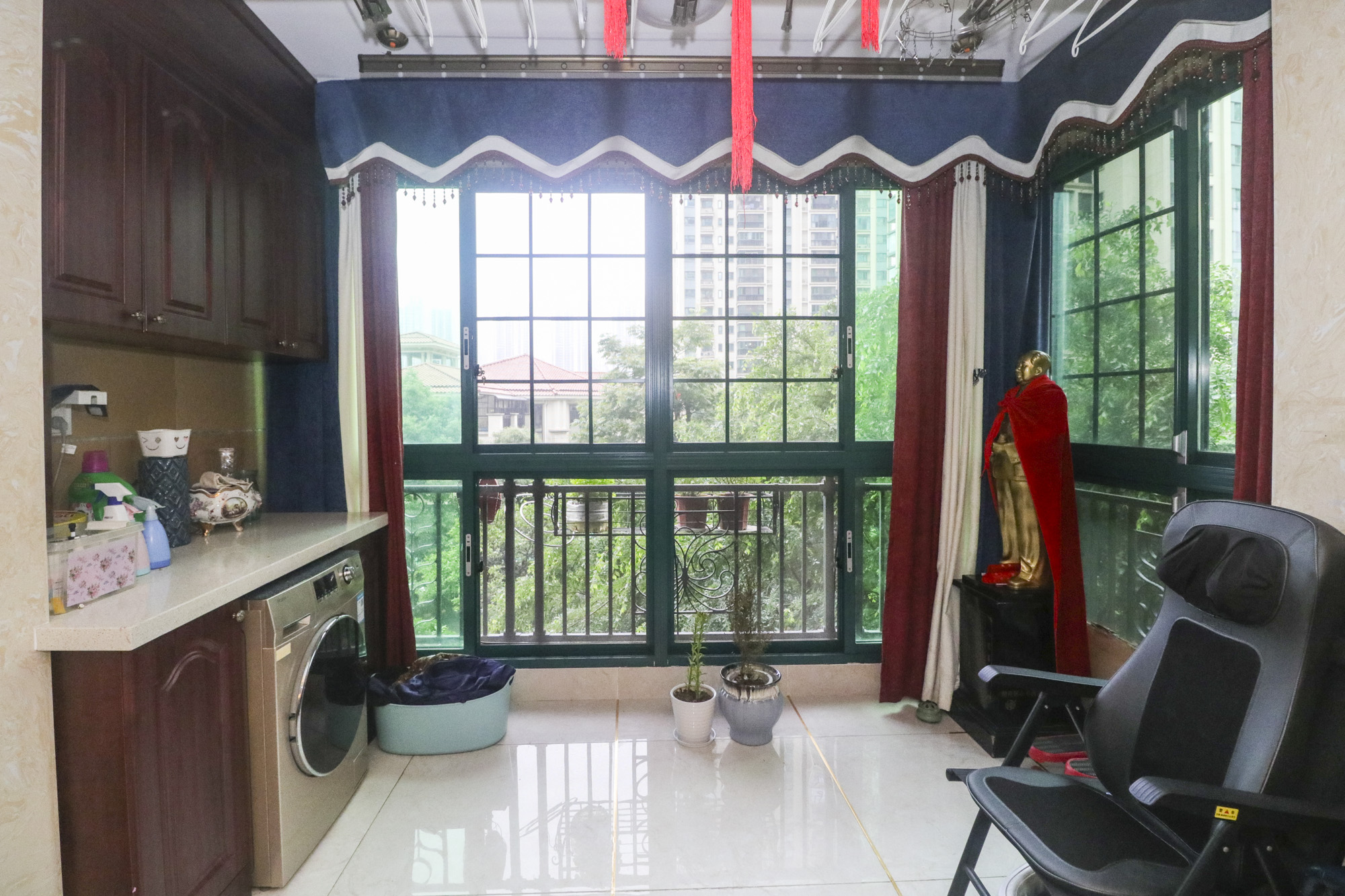 恒大御景湾 3室2厅1卫 146.8万 恒大御景湾 3室2厅1卫 146.8万阳台