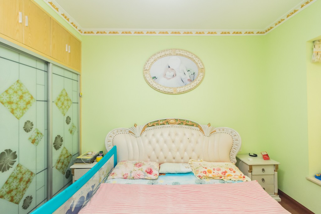 楚天世纪城东苑  2室2厅1卫    65.8万卧室