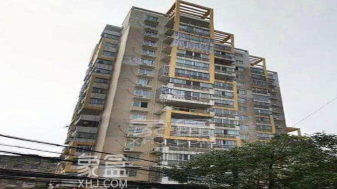 华欣公寓是4栋集商业与住宅为一体的小高层小区