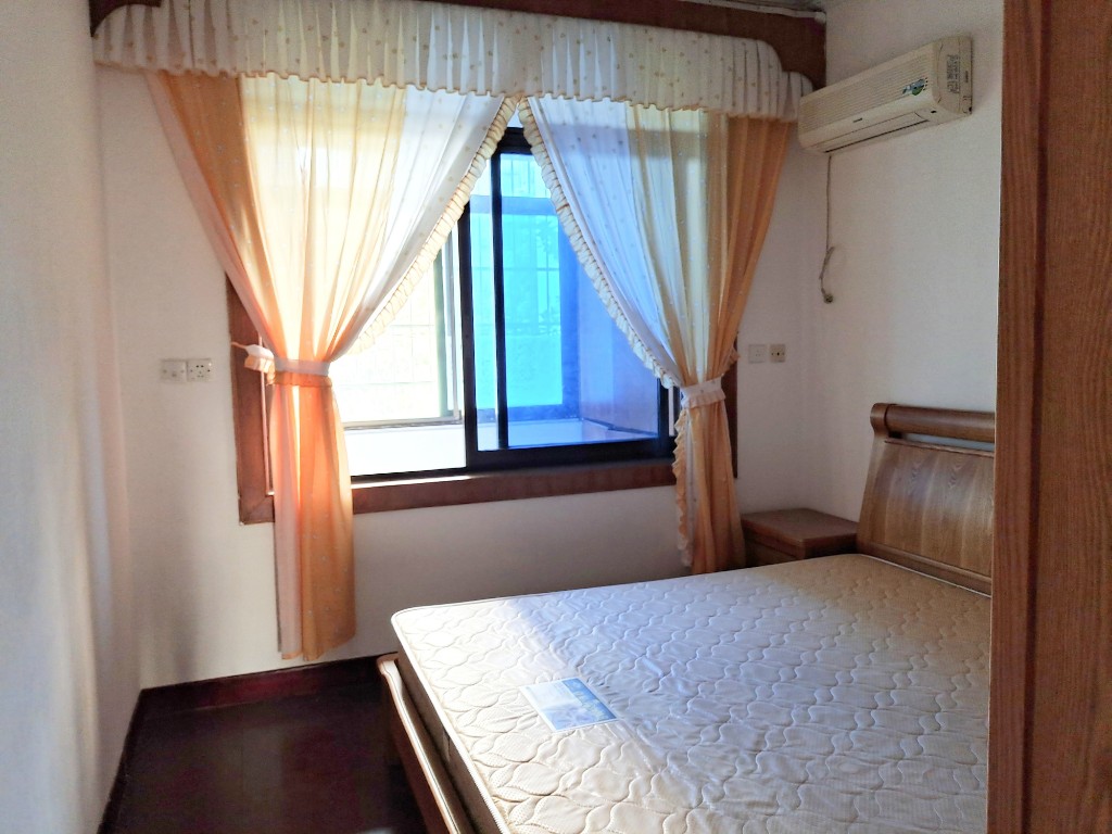 国税新村 3室2厅2卫 69.8万 国税新村 3室2厅2卫 69.8万客厅