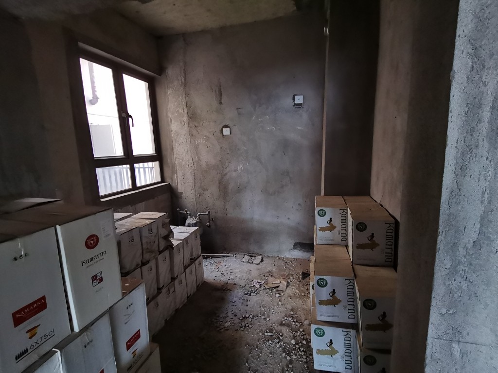 佳兆业金域天下二期 9室6厅4卫 248.0万 佳兆业金域天下二期 9室6厅4卫 248.0万客厅