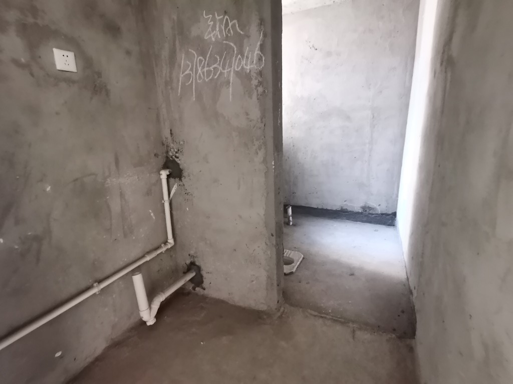 时代国际 3室2厅2卫 29.5万 时代国际 3室2厅2卫 29.5万客厅