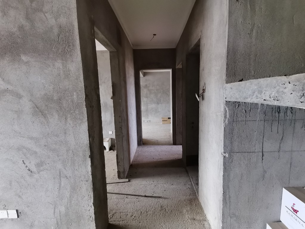 佳兆业金域天下二期 9室6厅4卫 248.0万 佳兆业金域天下二期 9室6厅4卫 248.0万客厅