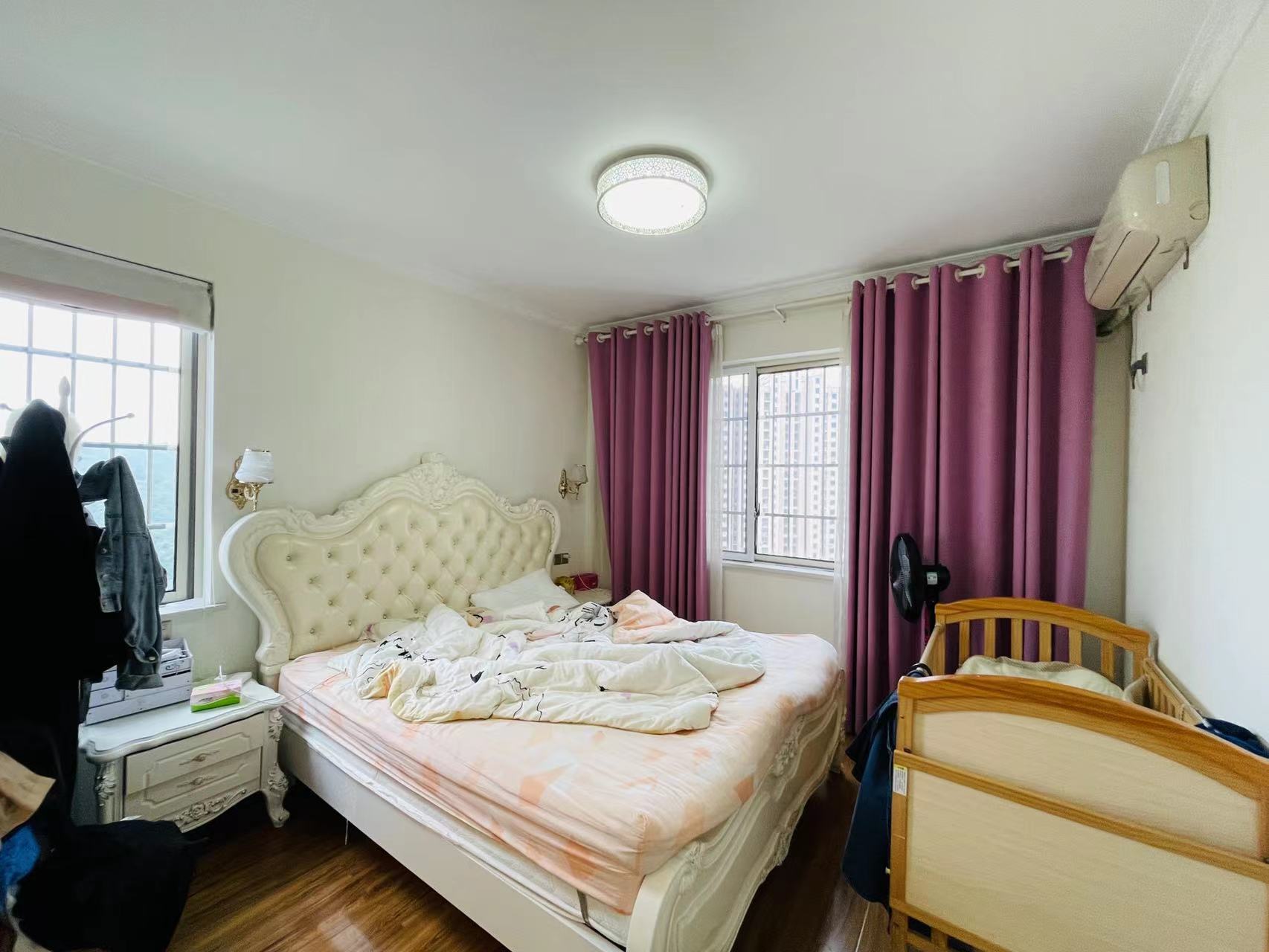 康桥漫步  4室2厅2卫    75.0万 康桥漫步  4室2厅2卫    75.0万客厅