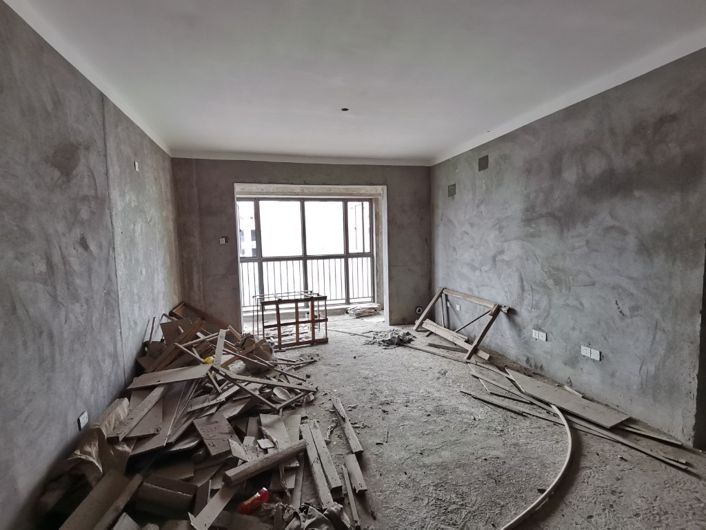 佳兆业金域天下二期 9室6厅4卫 248.0万 佳兆业金域天下二期 9室6厅4卫 248.0万客厅