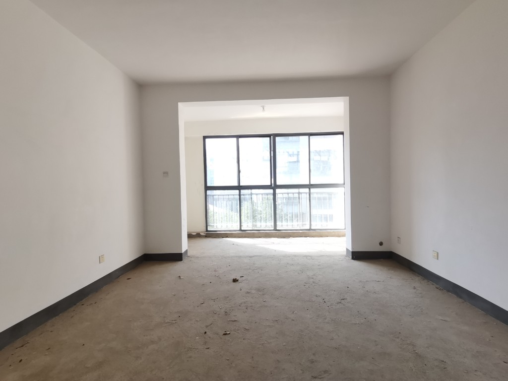 时代国际 3室2厅2卫 29.5万 时代国际 3室2厅2卫 29.5万客厅