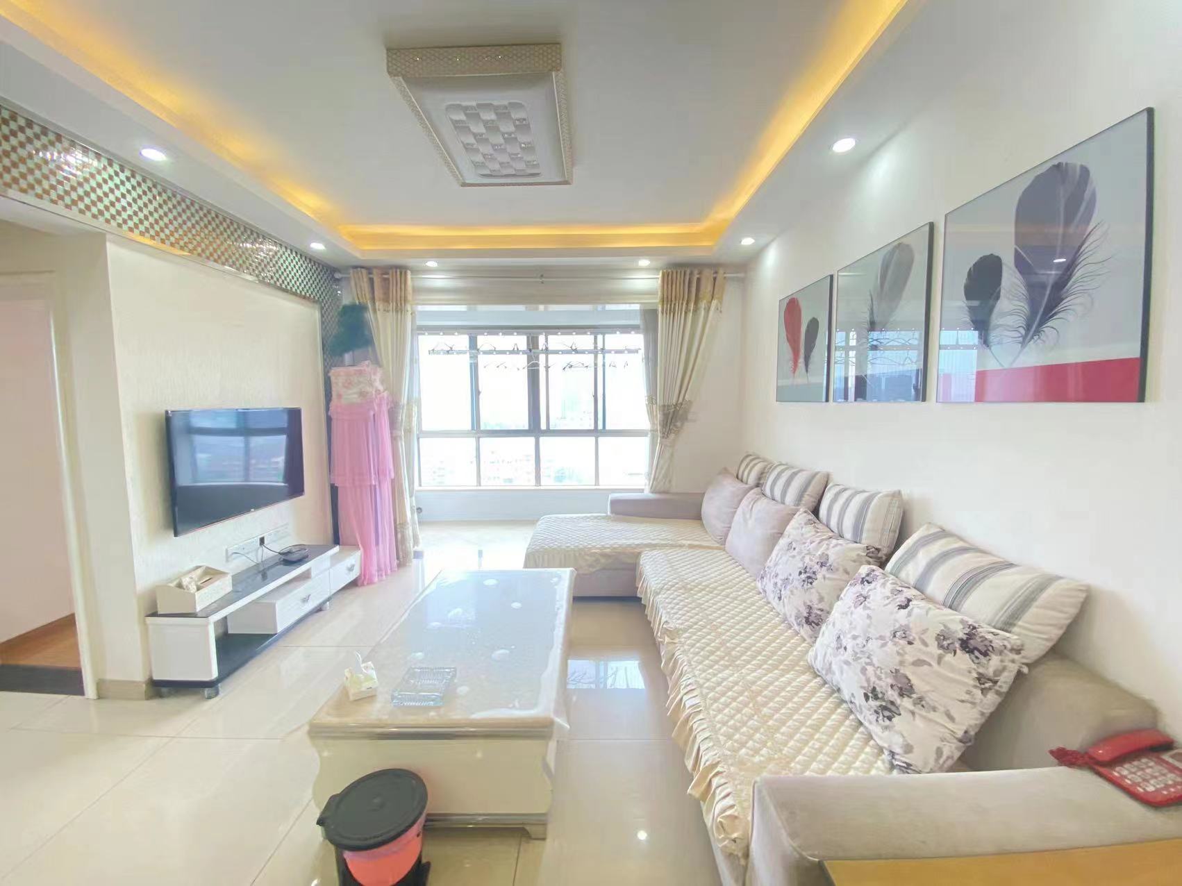 天顺锦楼 2室2厅1卫 59.8万 天顺锦楼 2室2厅1卫 59.8万客厅