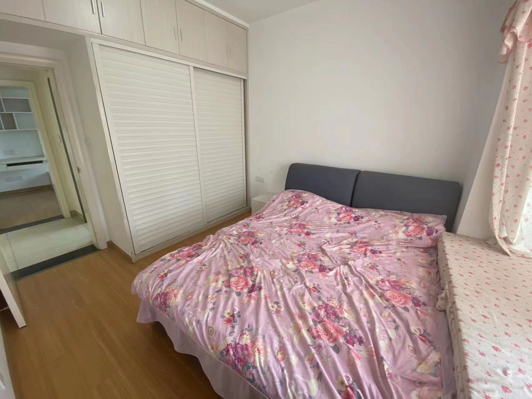 天顺锦楼 2室2厅1卫 59.8万 天顺锦楼 2室2厅1卫 59.8万客厅