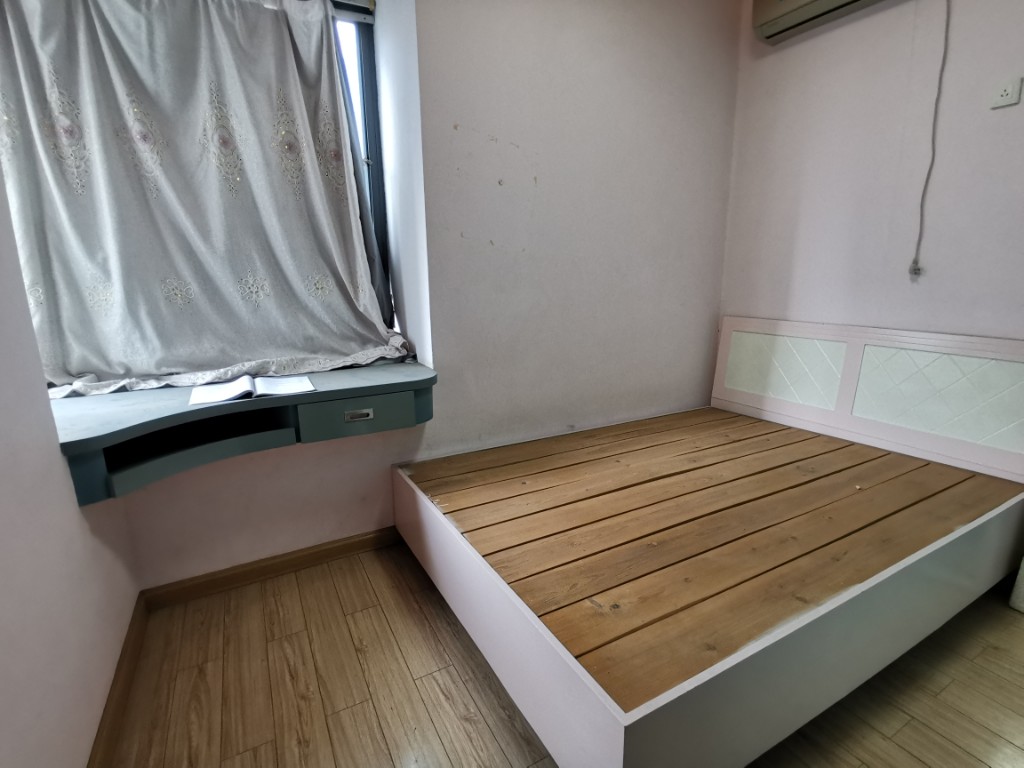 城市风景  2室2厅1卫    53.0万 城市风景  2室2厅1卫    53.0万客厅