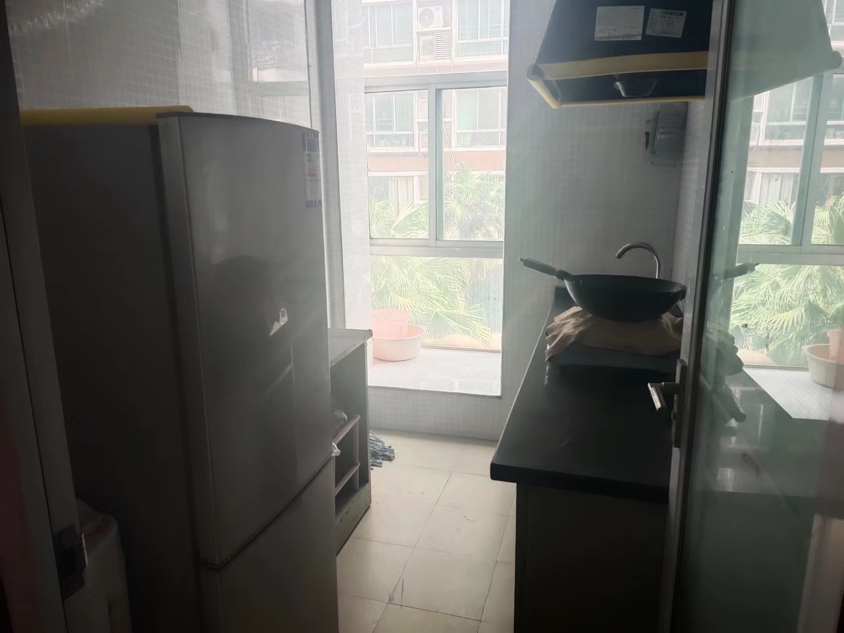 四季花园 1室1厅1卫 29.0万 四季花园 1室1厅1卫 29.0万客厅