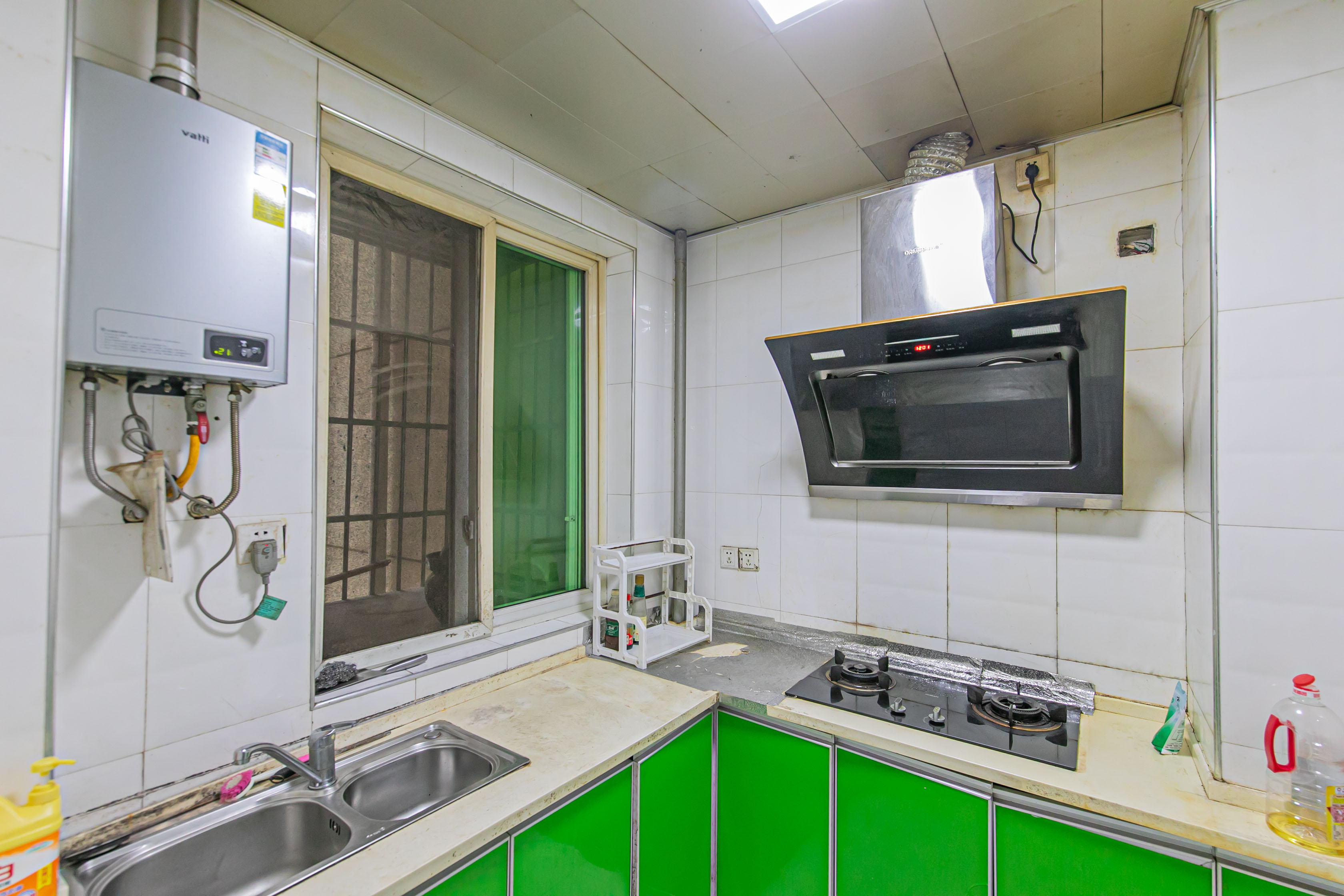 广泰家园 3室2厅2卫 86.0万 广泰家园 3室2厅2卫 86.0万厨房