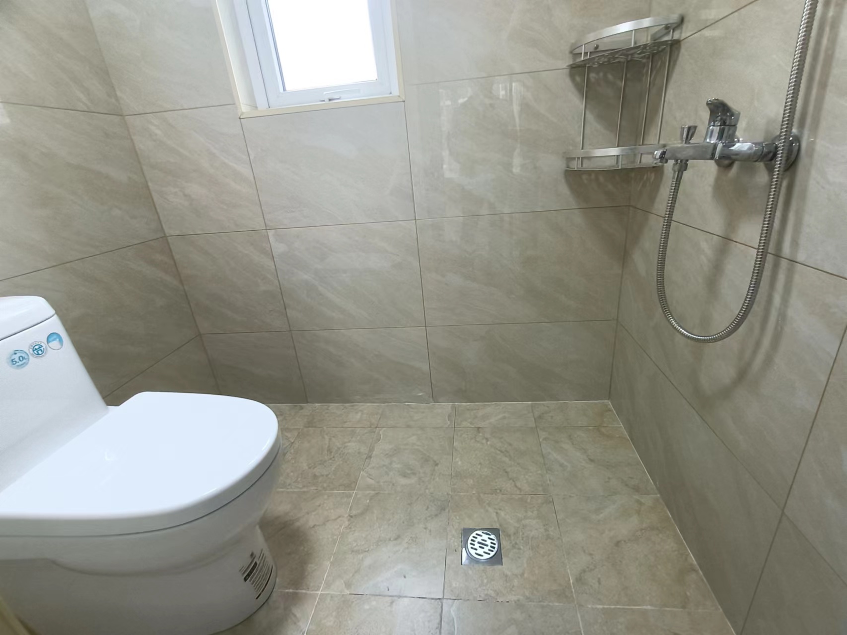 美的城二期 3室2厅1卫 75.0万 美的城二期 3室2厅1卫 75.0万客厅