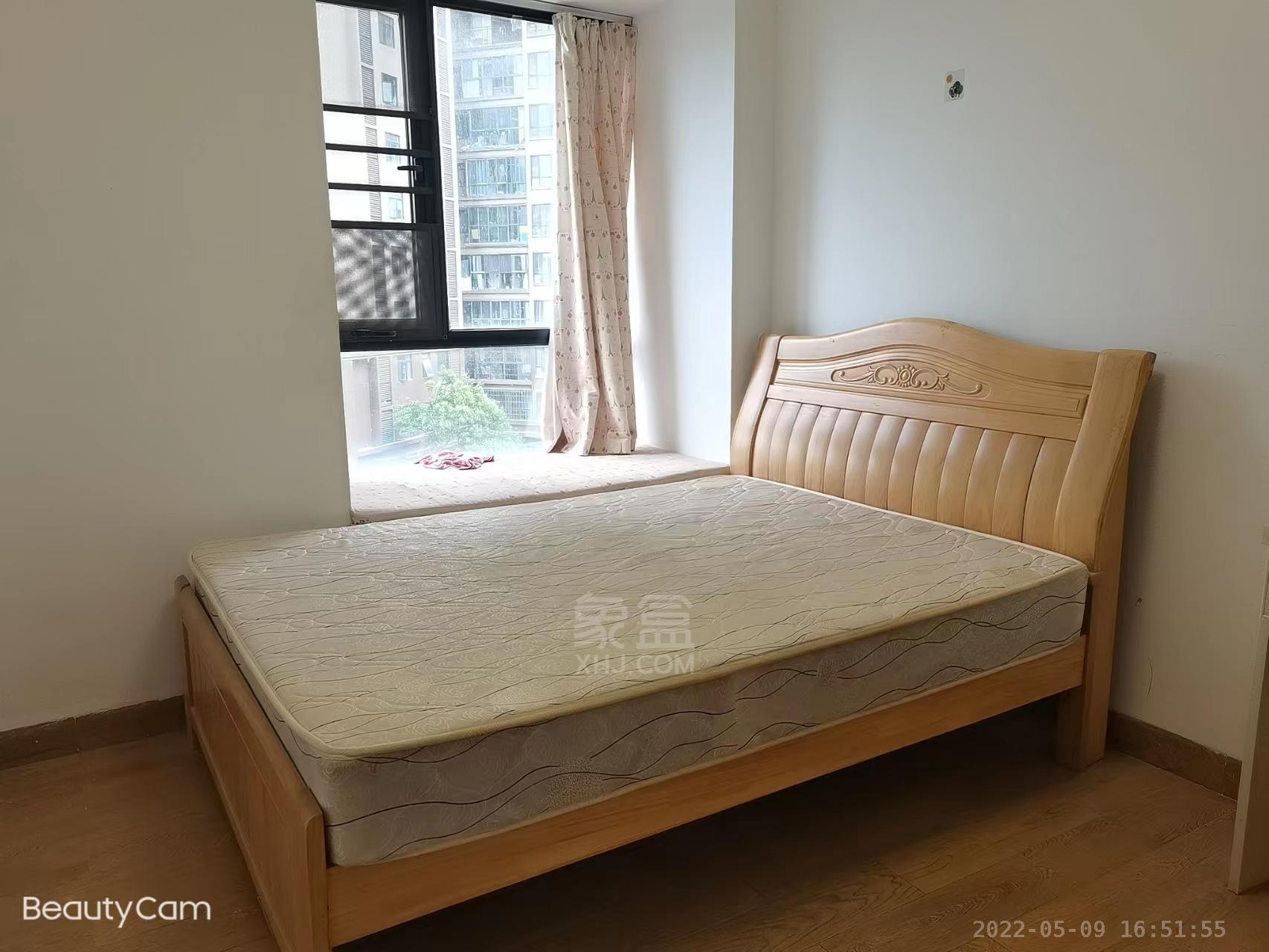 中建御山和苑 3室2厅2卫 92.0万 中建御山和苑 3室2厅2卫 92.0万客厅