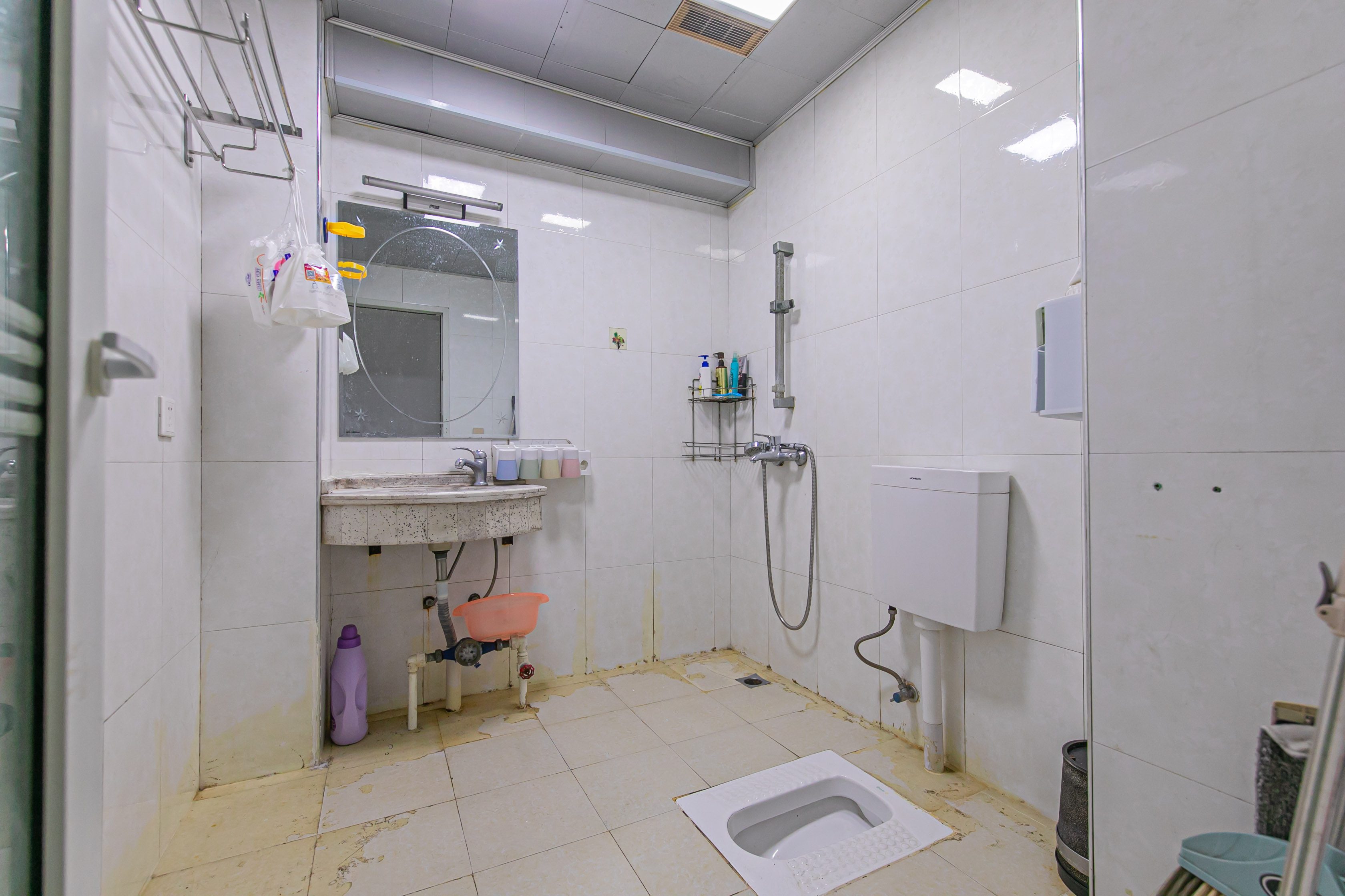 广泰家园 3室2厅2卫 86.0万 广泰家园 3室2厅2卫 86.0万卫生间