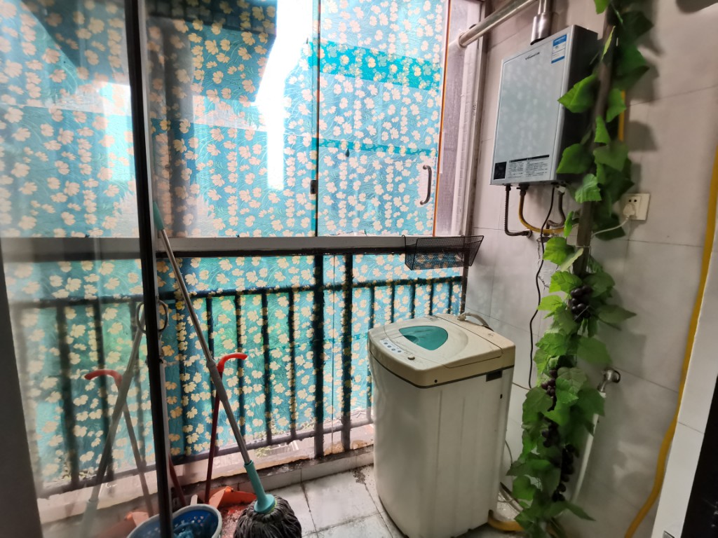 城市风景  2室2厅1卫    53.0万 城市风景  2室2厅1卫    53.0万客厅