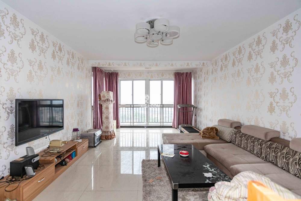 鑫天山城明珠  3室2厅2卫    68.0万