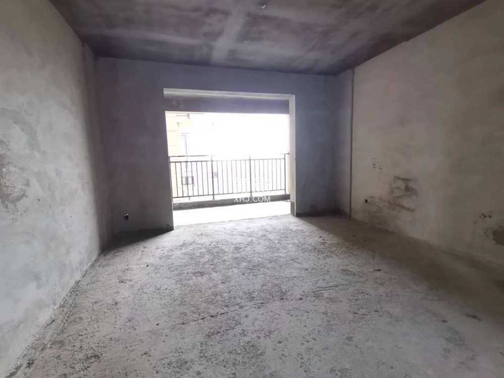 时代新城（翰林府）  4室2厅2卫    46.0万