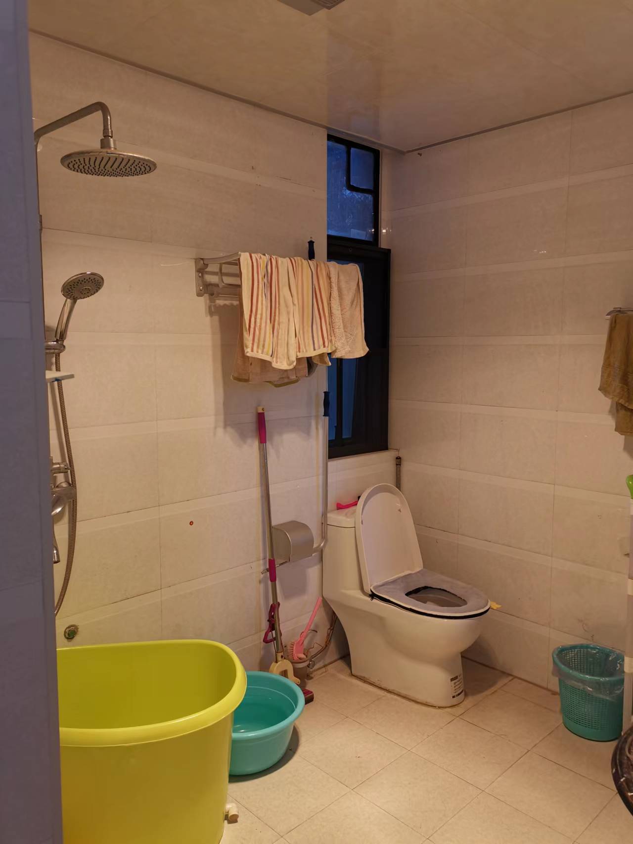 莱茵小镇 3室2厅2卫 75.8万 莱茵小镇 3室2厅2卫 75.8万客厅