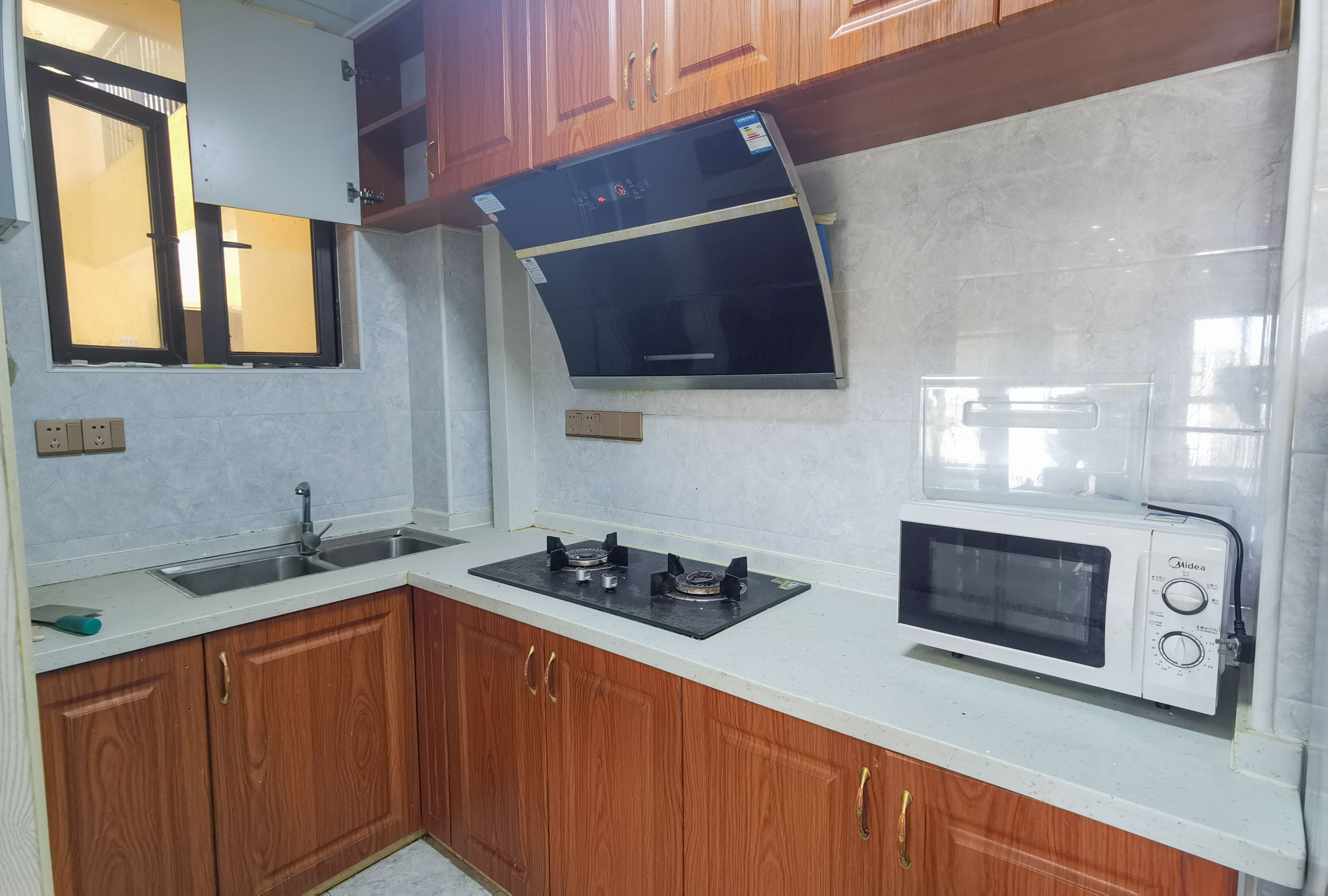 蓝溪谷 3室2厅1卫 66.8万 蓝溪谷 3室2厅1卫 66.8万客厅