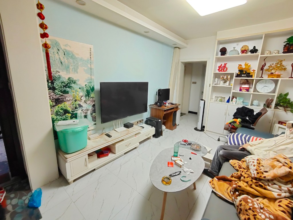 黄家塘社区 2室1厅1卫 21.8万 黄家塘社区 2室1厅1卫 21.8万客厅