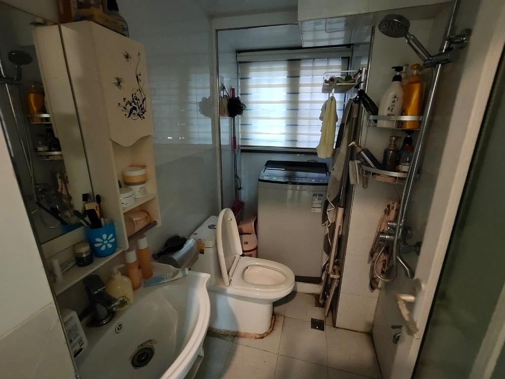 黄家塘社区 2室1厅1卫 21.8万 黄家塘社区 2室1厅1卫 21.8万客厅