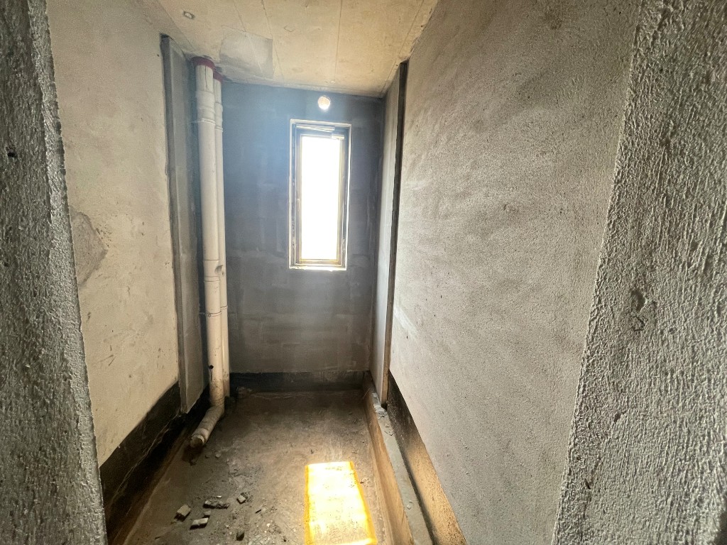 当代尚品苑 4室2厅2卫 66.0万 当代尚品苑 4室2厅2卫 66.0万客厅