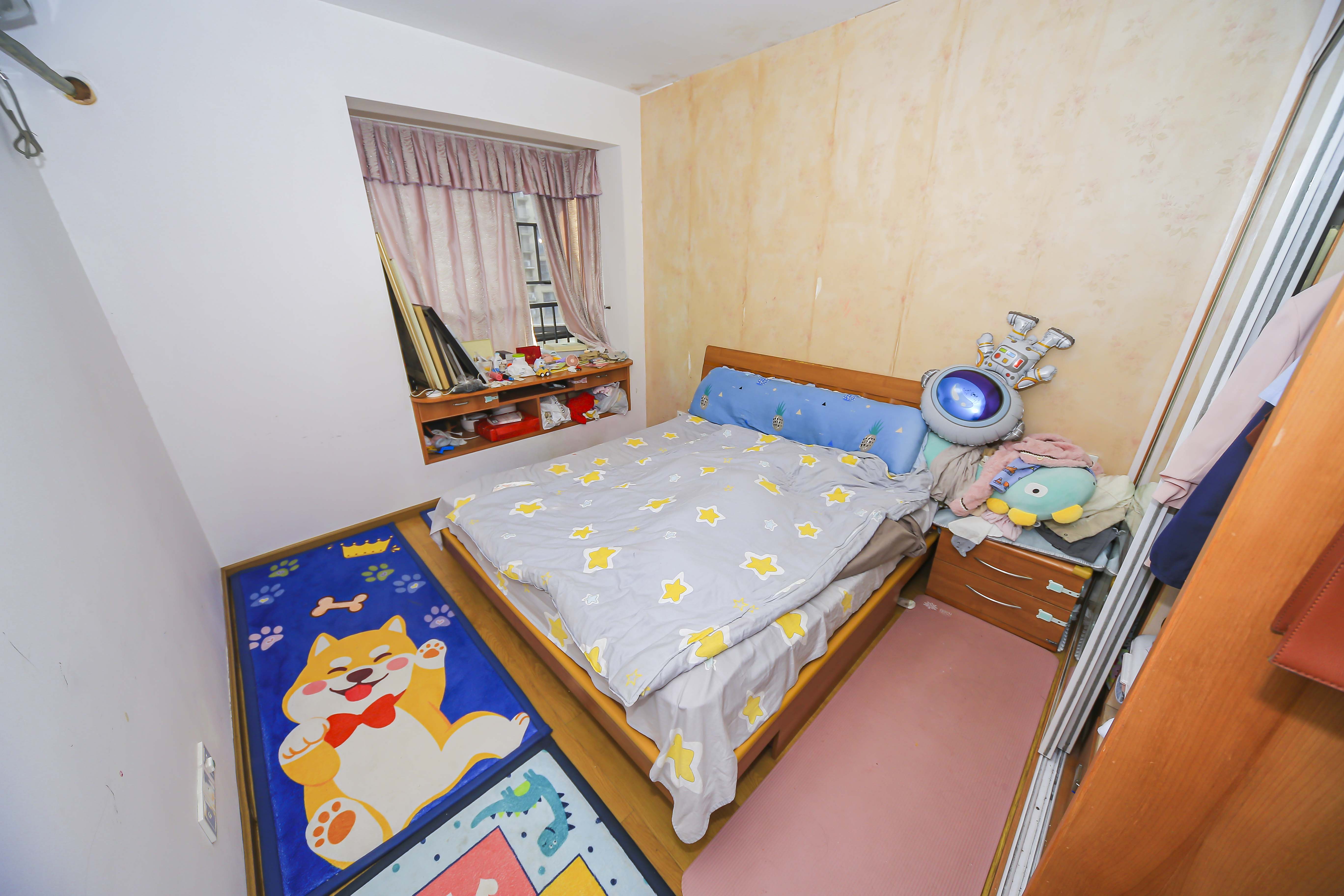 中建麓山和苑  2室2厅1卫   66.00万卧室