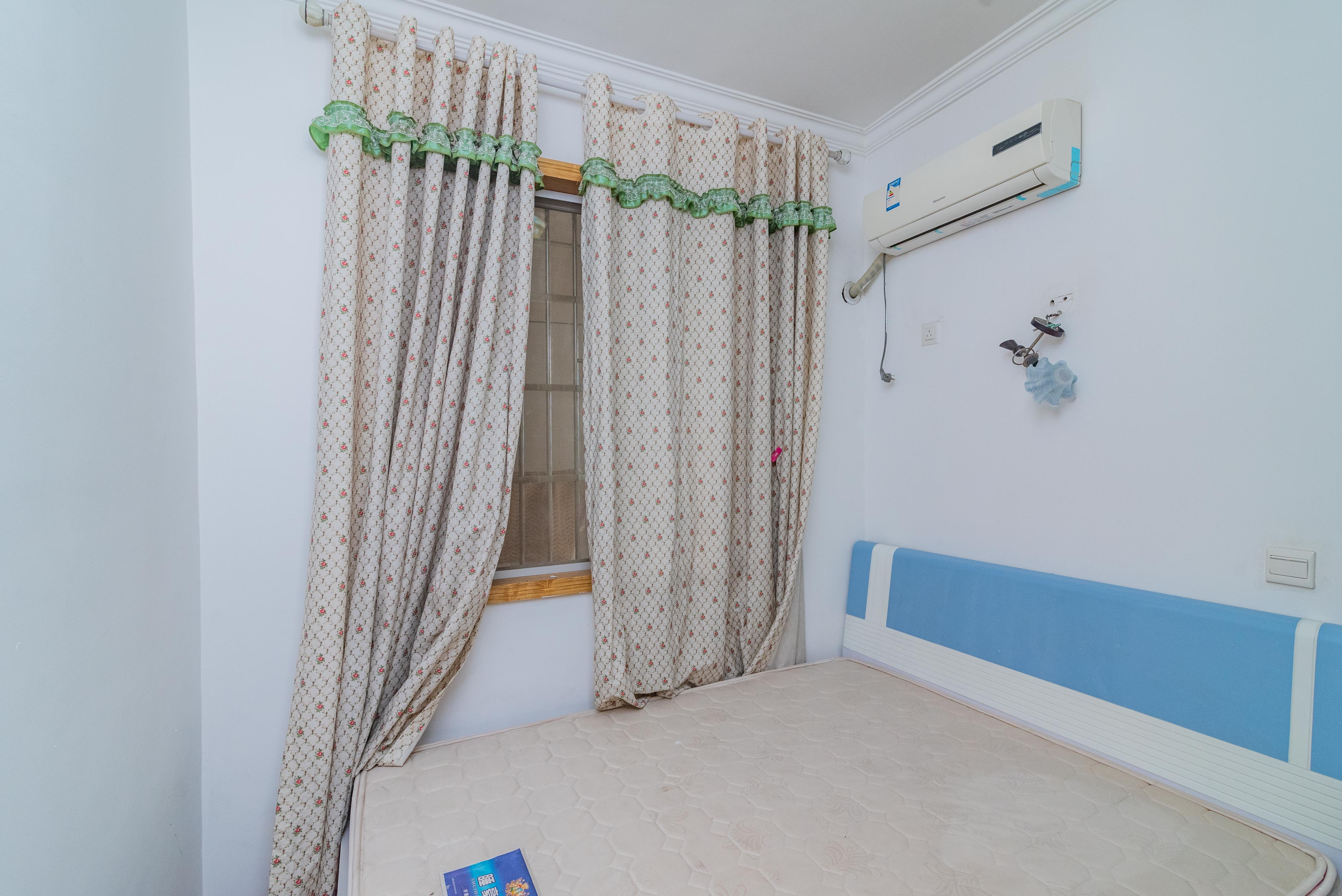 湘楚家园 2室2厅1卫 55.8万 湘楚家园 2室2厅1卫 55.8万卧室