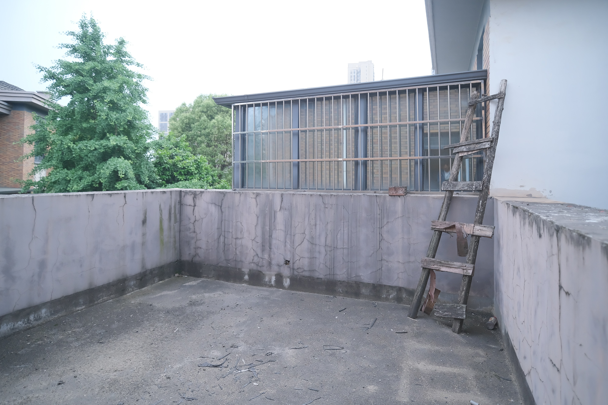 山水湾  6室3厅4卫   420.00万客厅