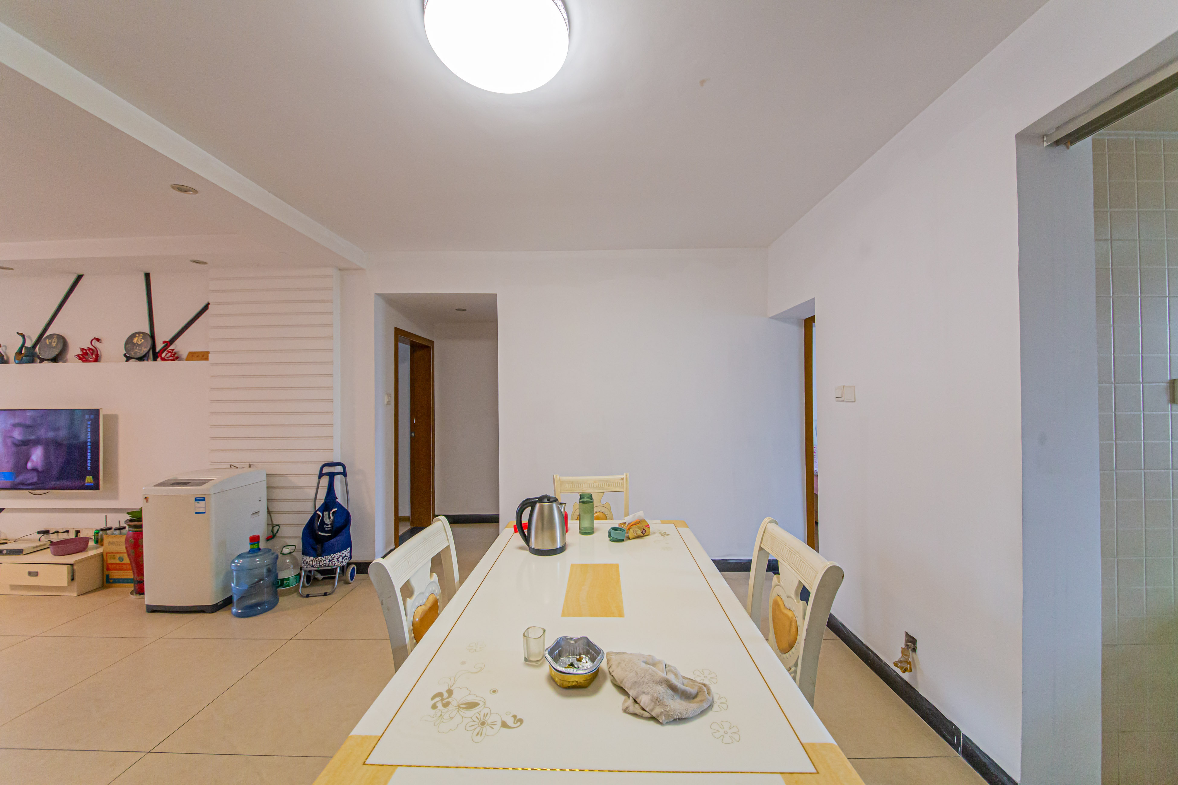 天翔新新家園  3室2廳2衛(wèi)    102.0萬客廳