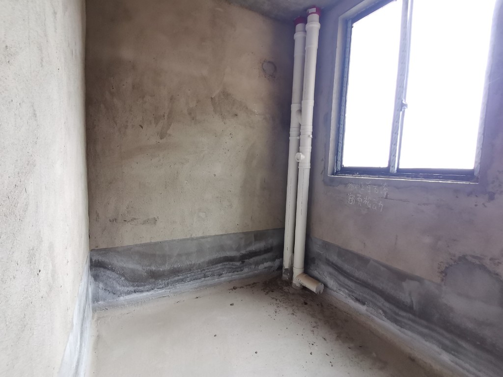 时代新城(翰林府) 3室2厅2卫 52.8万 时代新城(翰林府) 3室2厅2卫 52.8万客厅